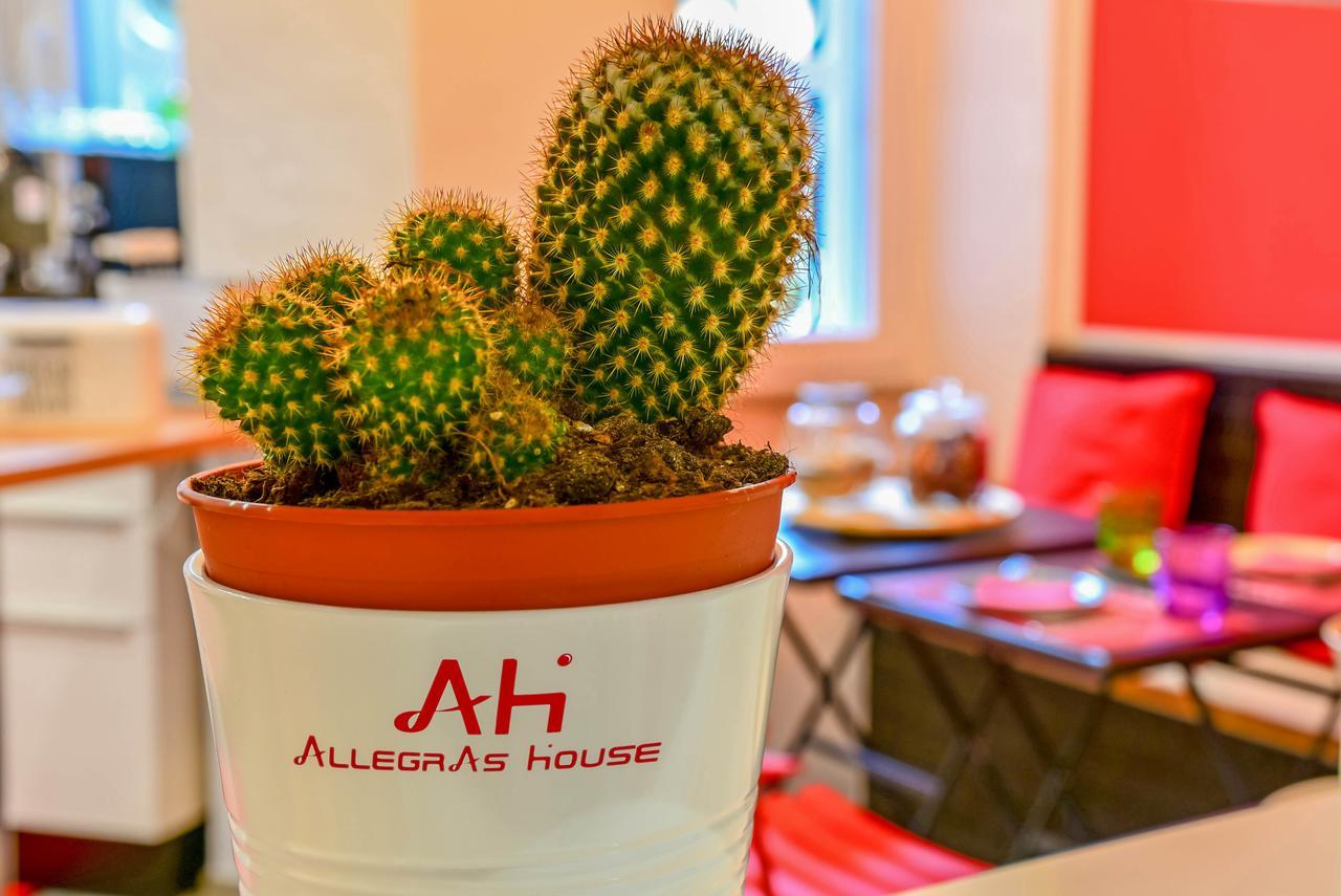 Allegra'S House Caracciolo Rzym Zewnętrze zdjęcie
